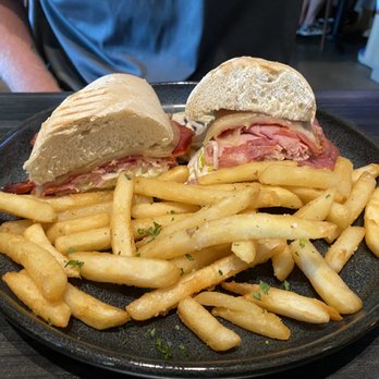 WSKY Bar + Grill - Italian grinder - Bars Near Me - Henderson, Nevada WSKY Bar + Grill - Italian grinder - Bars Near Me - Henderson, Nevada