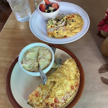 Three Little Birds - Girls brunch! - Breakfast & Brunch Near Me - Charleston, South Carolina Three Little Birds - Girls brunch! - Breakfast & Brunch Near Me - Charleston, South Carolina