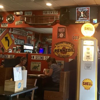Crossroads Pub & Grill - Pizza Near Me - Pine, Colorado Crossroads Pub & Grill - Pizza Near Me - Pine, Colorado