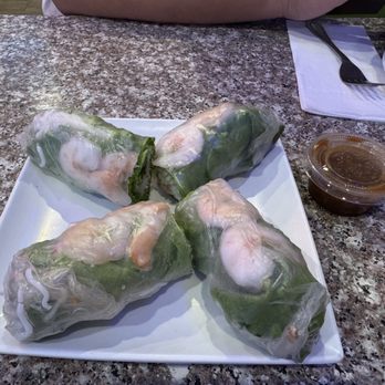 Pho HA 888 - Spring rolls with gross peanut sauce - Vietnamese Near Me - Valencia, California