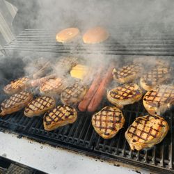 Eddie's Tavern