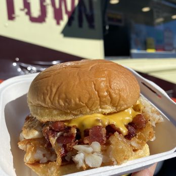 Smosh Town - Bacon breakfast sandwich - Burgers Near Me - Glendale, California Smosh Town - Bacon breakfast sandwich - Burgers Near Me - Glendale, California