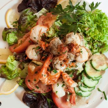 Restaurant Hohaus - Scampisalat - Beer Garden Near Me - Essen, NW