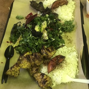 Bella's Cravings - Food Trucks Near Me - Portland, Oregon