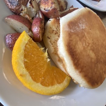 Green Eggs - Egg and Cheese Sandwich on Bolo - Breakfast & Brunch Near Me - Bristol, Rhode Island