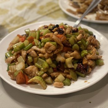 Gaga Seafood Restaurant - Kung Pao Chicken - Seafood Near Me - Boston, Massachusetts