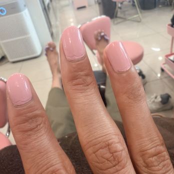 Ooh La La Nail And Spa - Nail with uneven polish. - Nail Salons Near Me - Frisco, Texas Ooh La La Nail And Spa - Nail with uneven polish. - Nail Salons Near Me - Frisco, Texas