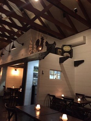 Cove Hollow Tavern by null