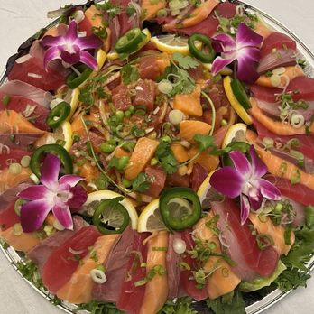 Oishi Express - Platter H (sashimi and poke) - Sushi Bars Near Me - Elk Grove, California Oishi Express - Platter H (sashimi and poke) - Sushi Bars Near Me - Elk Grove, California