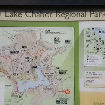 Fairmont Ridge Staging Area - Map displays: "you are here" & FREE parking & Off Leash is Ok For the dogs. - Parks Near Me - Castro Valley, California Fairmont Ridge Staging Area - Map displays: "you are here" & FREE parking & Off Leash is Ok For the dogs. - Parks Near Me - Castro Valley, California