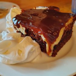 Tangled Garden 2.0 - Sticky toffee pudding