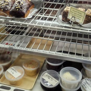 Dutch Epicure Shop - Bakeries Near Me - Litchfield, Connecticut