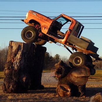 Huskey's Tree Service - Tree Services Near Me - Clarksville, Tennessee Huskey's Tree Service - Tree Services Near Me - Clarksville, Tennessee