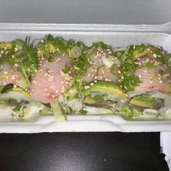 Hinata Sushi  - 393260. Eight Pieces Wasabi Roll - Sushi Bars Near Me - Lemon Grove, California