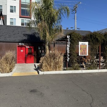 Moonbelly Bakery - Outside - Bakeries Near Me - Sacramento, California