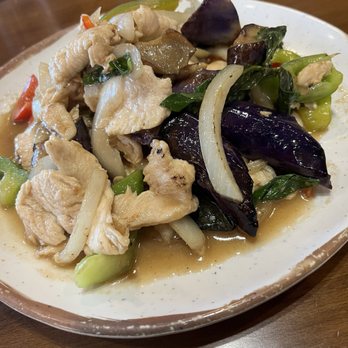 Moo Dang - Eggplant stir fry add chicken - Thai Near Me - Reno, Nevada Moo Dang - Eggplant stir fry add chicken - Thai Near Me - Reno, Nevada