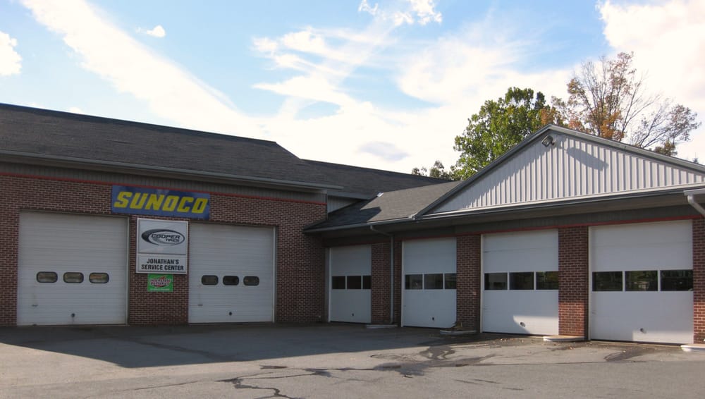 Jonathan's Service Center Logo