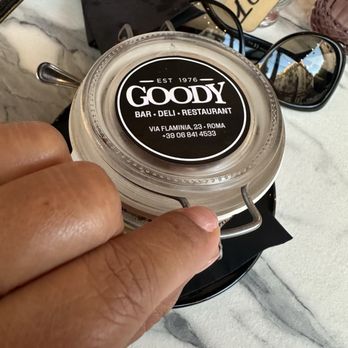 goody 1976 - Tiramisu - Restaurants Near Me - Rome, RM