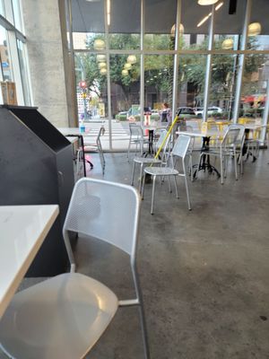 Showbird NOLA by null