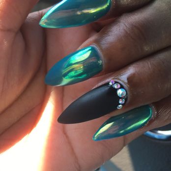 Nails on Fleek - Nail Salons Near Me - Compton, California Nails on Fleek - Nail Salons Near Me - Compton, California