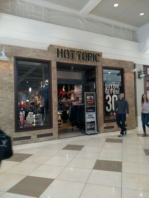 Hot Topic