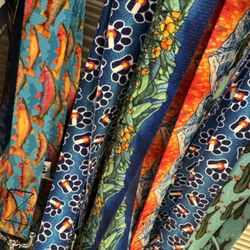 Aquatic Dog - Man straps leashes and collars are designed by independent artists and made in Montana!