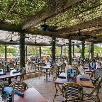 Farlow's On The Water - Dining area - Seafood Near Me - Englewood, Florida Farlow's On The Water - Dining area - Seafood Near Me - Englewood, Florida