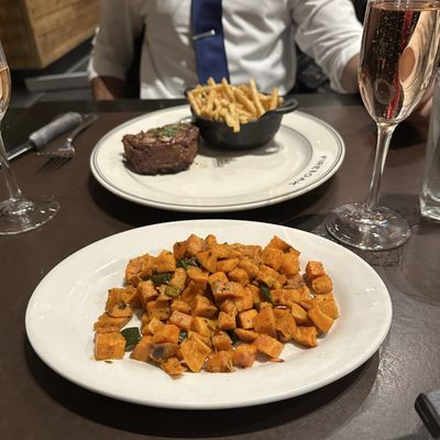 Fire & Oak - Montvale by null