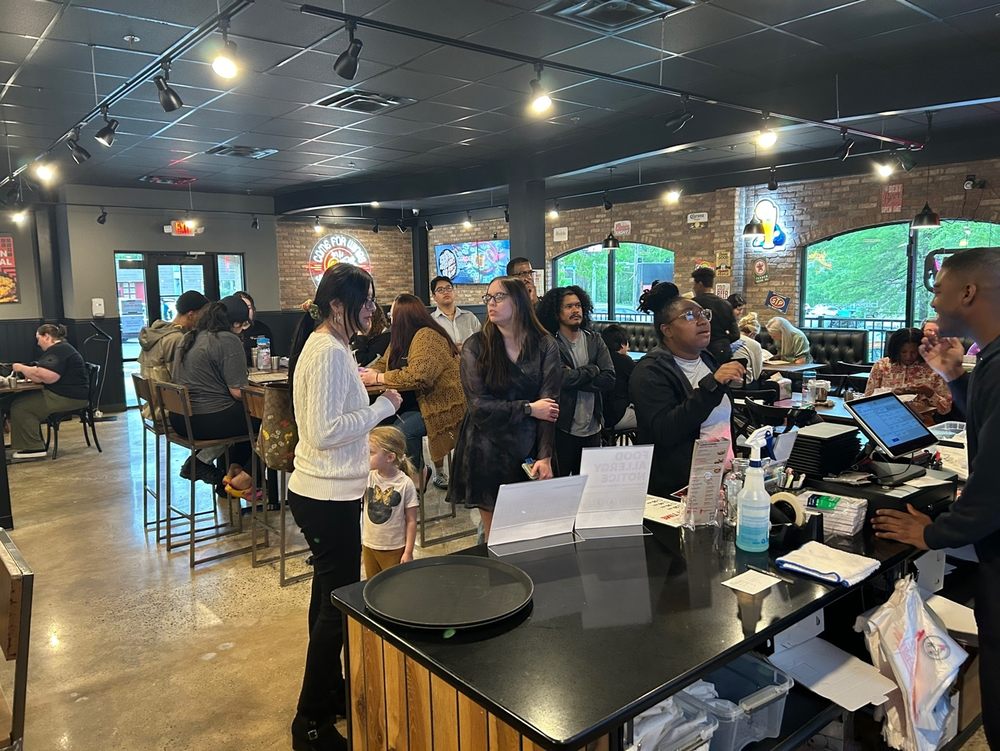 Food from bb.q Chicken Little Rock