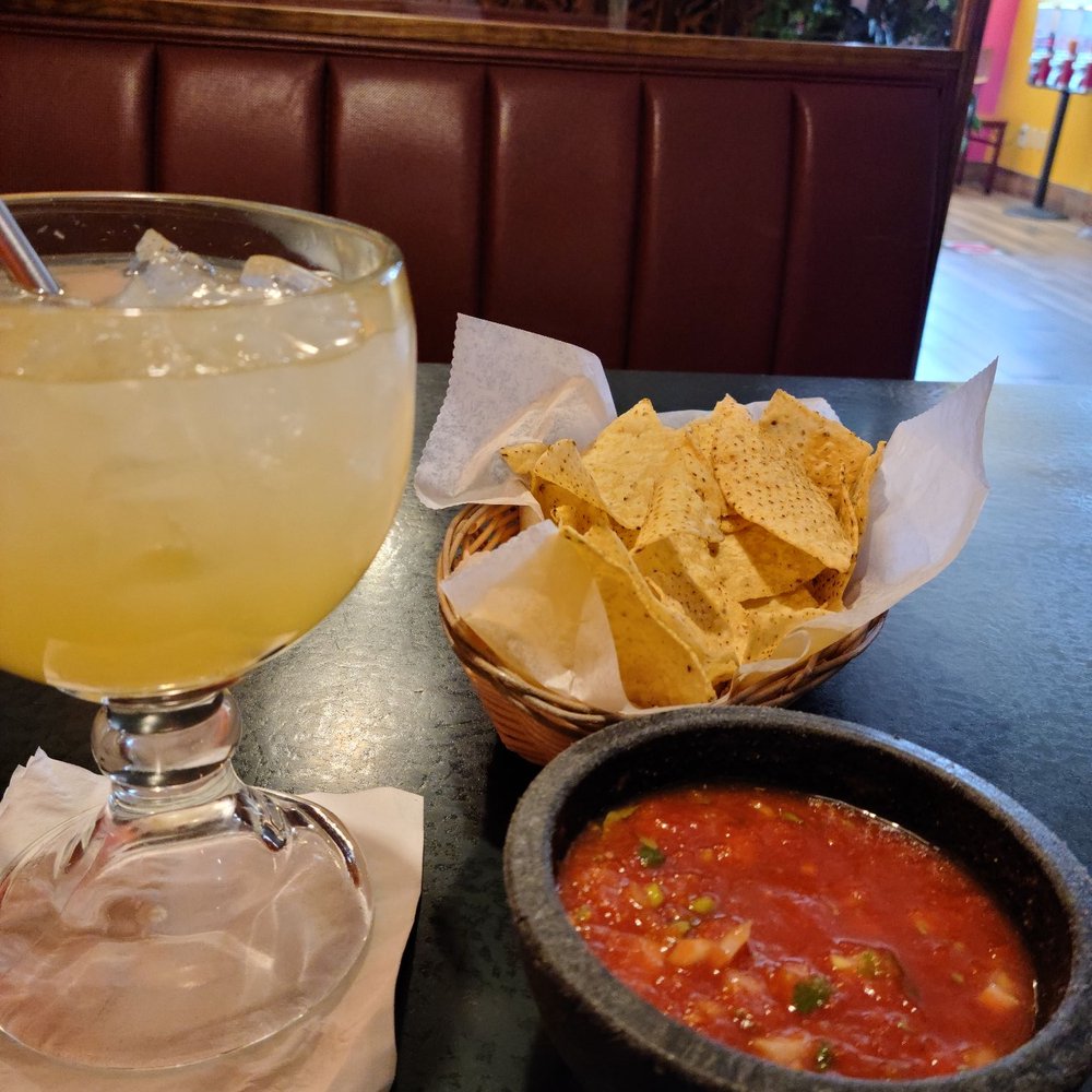 El Torazo Mexican Restaurant - Top shelf margarita - Mexican Near Me - Louisville, Kentucky El Torazo Mexican Restaurant - Top shelf margarita - Mexican Near Me - Louisville, Kentucky