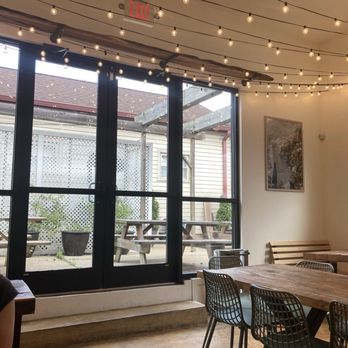 La’Baik - Cute, warm, inviting and well-lit - Mediterranean Near Me - Alexandria, Virginia