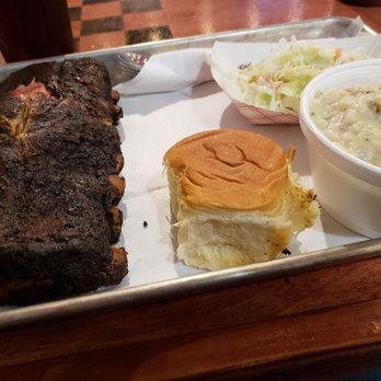 Firehouse Que & Brew - RIBS! - Barbeque Near Me - Fallbrook, California