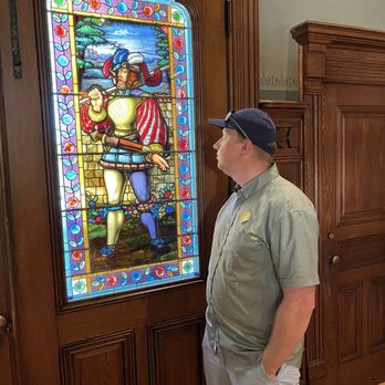 Beringer Vineyards - Jacob Beringer had himself pictured in these custom stained glass windows from Germany. Lol. - Wineries Near Me - St. Helena, California Beringer Vineyards - Jacob Beringer had himself pictured in these custom stained glass windows from Germany. Lol. - Wineries Near Me - St. Helena, California
