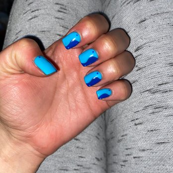 Gloss Nail Bar - Nail Salons Near Me - Houston, Texas