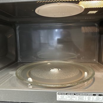 Rafas House Cleaning - Clean Microwave. - Home Cleaning Near Me Rafas House Cleaning - Clean Microwave. - Home Cleaning Near Me