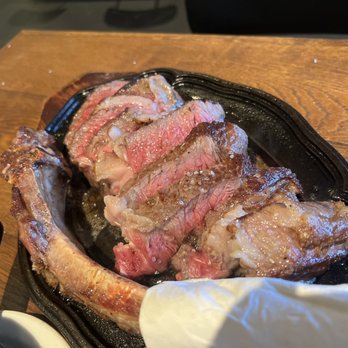 Aloha Steak House - Steakhouses Near Me - Honolulu, Hawaii