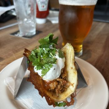 Yard House - Vampire taco - New American Near Me - Orlando, Florida