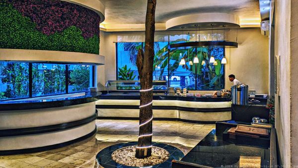 Capital Plaza Hotel by null