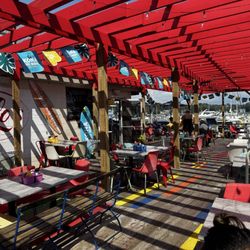 Lolo's - Outside