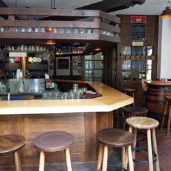 Schadts Brauerei Gasthaus - Von draußen nach drinnen