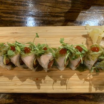 Sushi Love - Spicy Baja Roll - Sushi Bars Near Me - Avondale, Arizona Sushi Love - Spicy Baja Roll - Sushi Bars Near Me - Avondale, Arizona