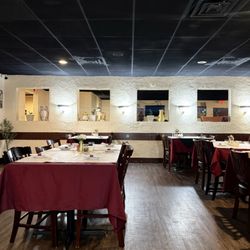 Rocco's Italian Bistro - The dining room area with really bright lights.