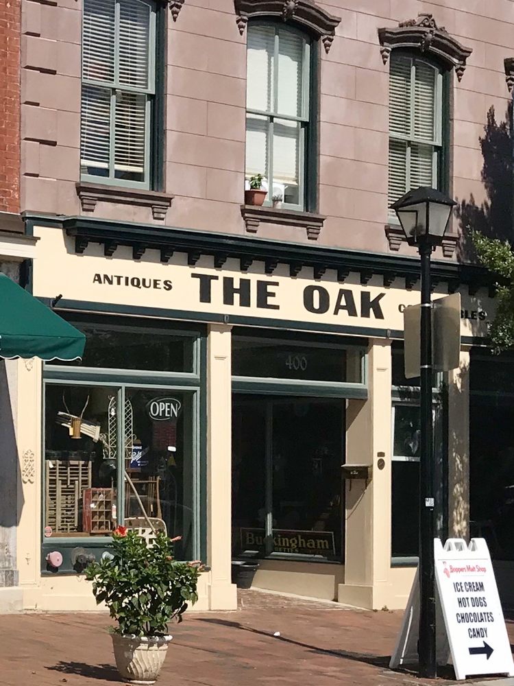 THE OAK ANTIQUE MALL 13 Photos & 10 Reviews 400 North Sycamore St