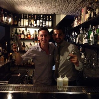Old Fashioned - Makin' dranks' - Cocktail Bars Near Me - Barcelona, B Old Fashioned - Makin' dranks' - Cocktail Bars Near Me - Barcelona, B