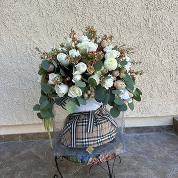 Marjani Design - Flowers - Floral Designers Near Me Marjani Design - Flowers - Floral Designers Near Me