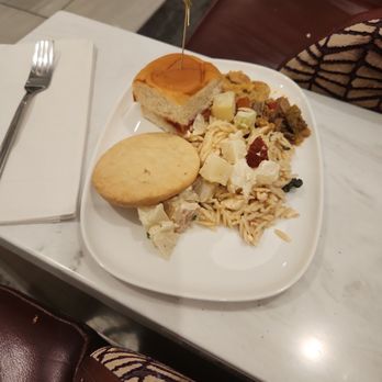 Delta SkyClub A43 - Airport Lounges Near Me - Detroit, Michigan