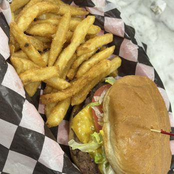 Burger Fresh & More - Burgers Near Me - Conroe, Texas