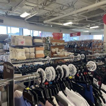 TJ MAXX - Updated January 2026 - 51 Photos & 68 Reviews - 2739 N Clark