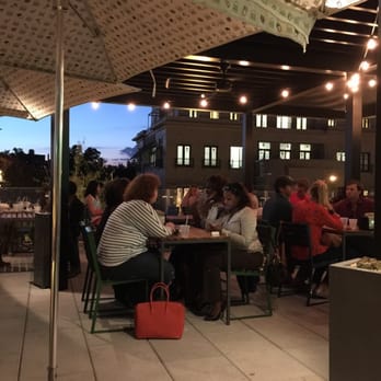 Shake Shack Buckhead - Rooftop patio - Burgers Near Me - Atlanta, Georgia Shake Shack Buckhead - Rooftop patio - Burgers Near Me - Atlanta, Georgia