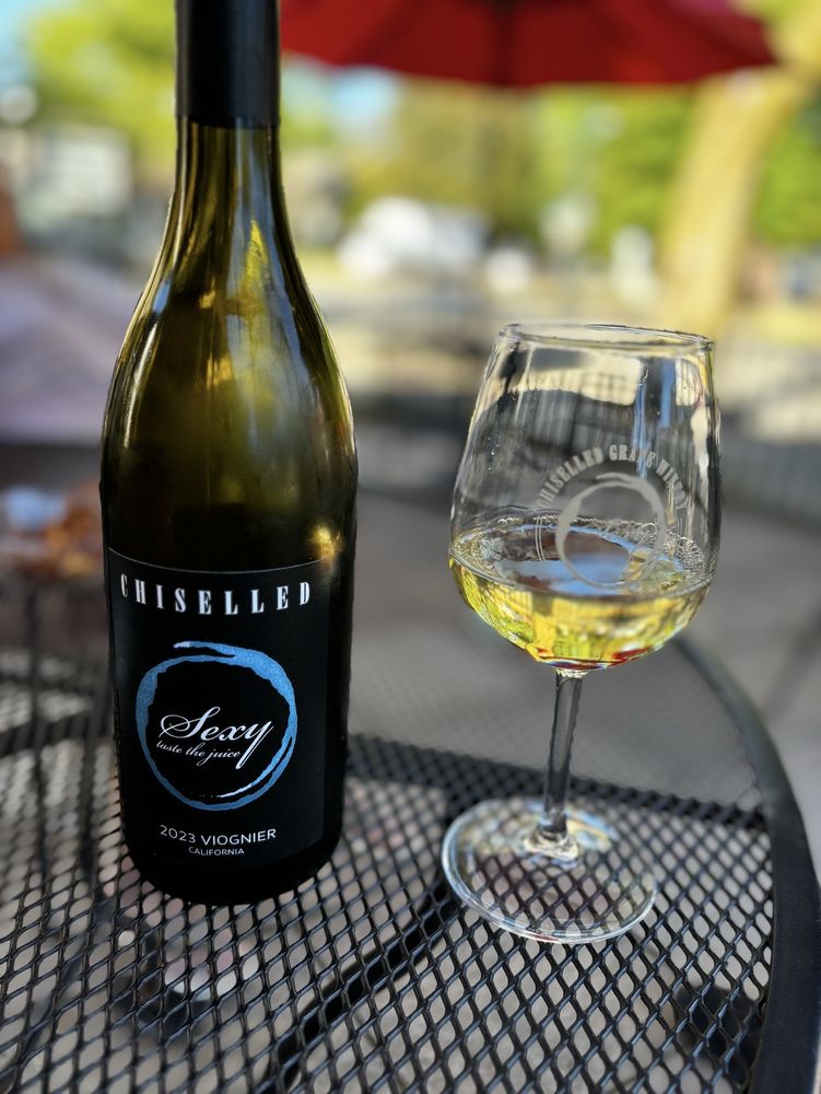 Chiselled Grape Winery - vineyard in Cedarburg, WI